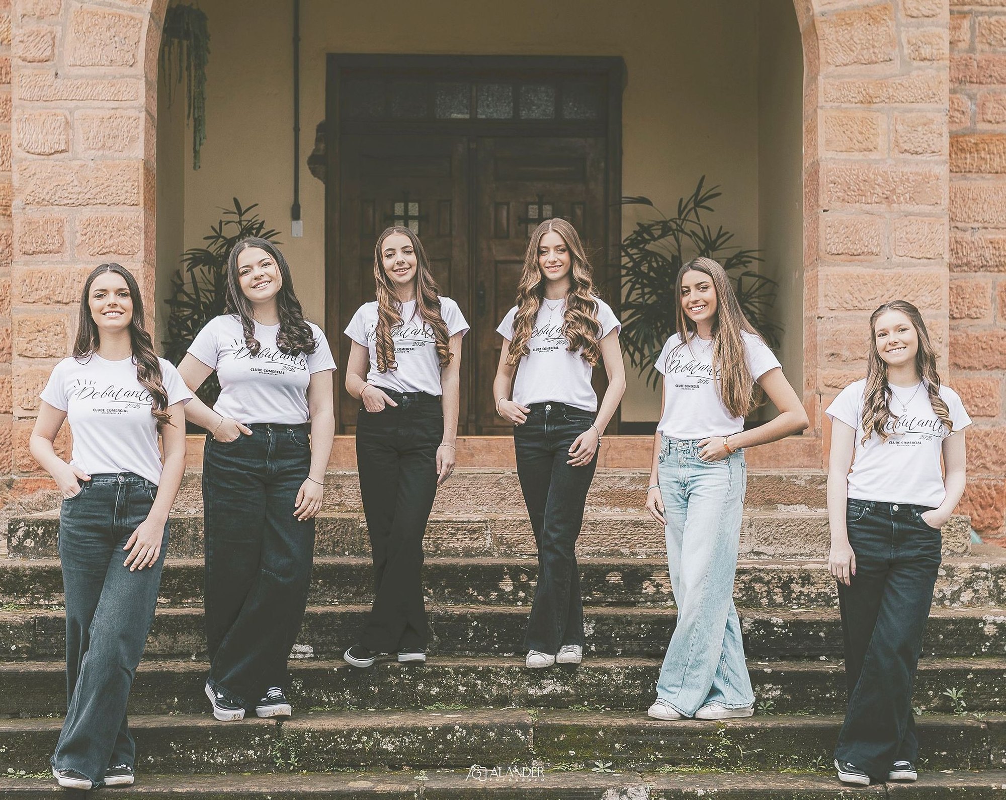 Maisa Bergamaschi Chanan, Bruna Moraes Spegiorini, Fiorella Kuffel Girardi, Alice Di Domenico Haas, Catarina Rizzi Barufaldi e Isabeli Grazziolla Schmitt